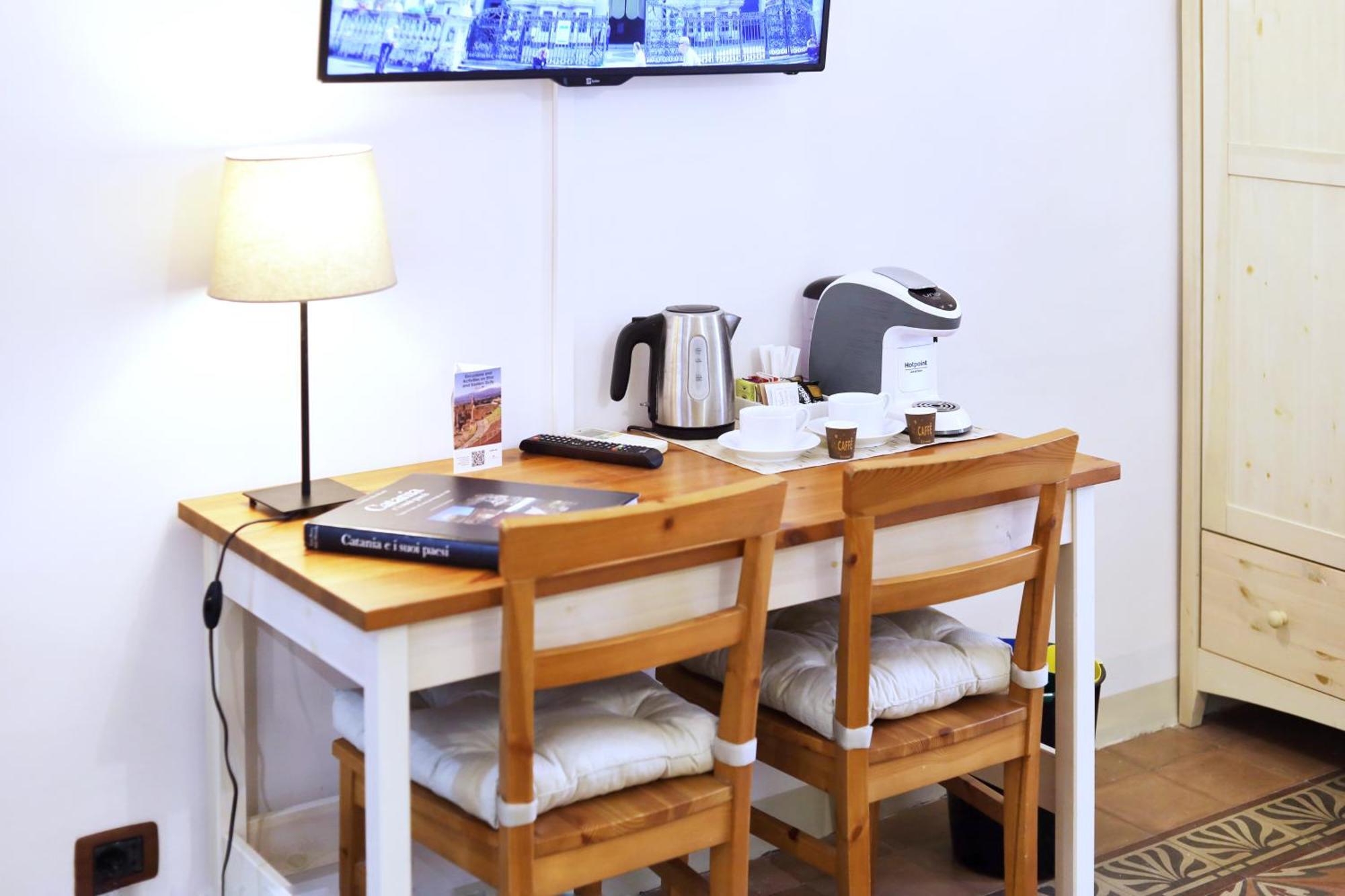 Cataneasy Rooms Eksteriør billede