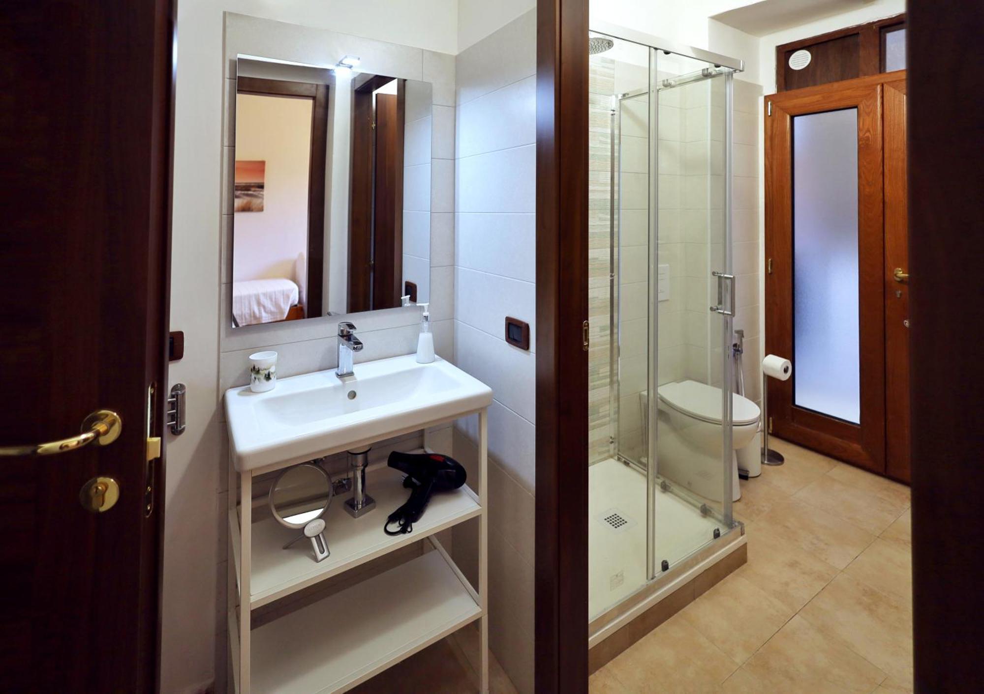 Cataneasy Rooms Eksteriør billede